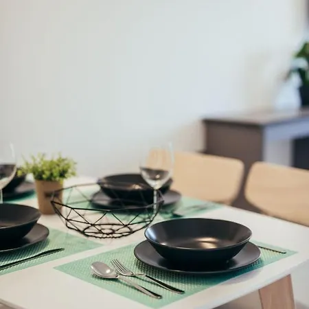Corner45 Apartments In Kalamaki Center, By Zantewize Extérieur photo